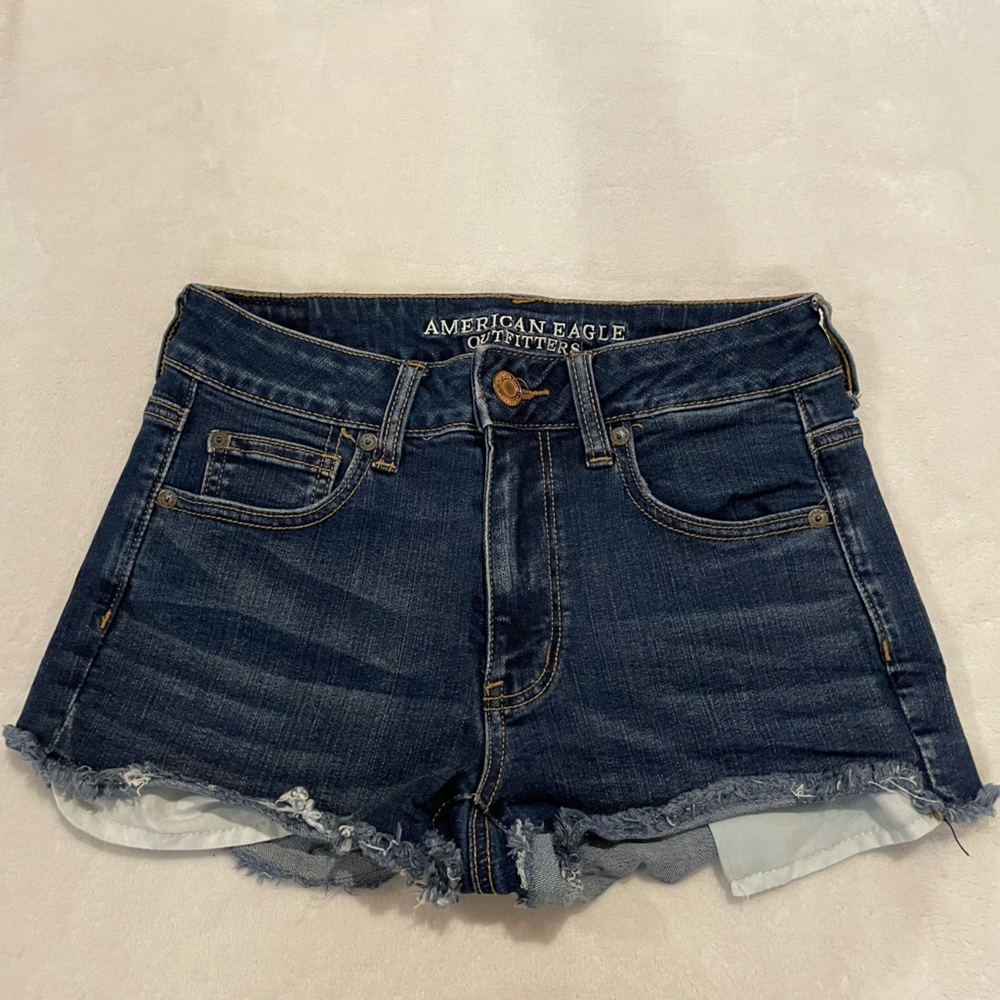 American Eagle Shortie Short